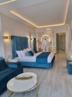 Aura Santorini Suites - Image 12