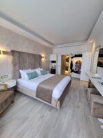 Aura Santorini Suites - Image 2