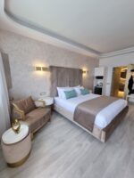 Aura Santorini Suites - Image 3